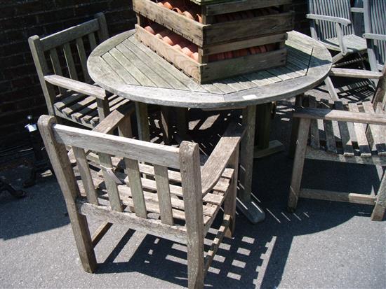 Lister circular  garden table & 4 chairs